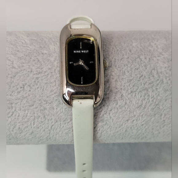 ~AVAILABLE: Nine West Women's Watch - Picture 1 of 7